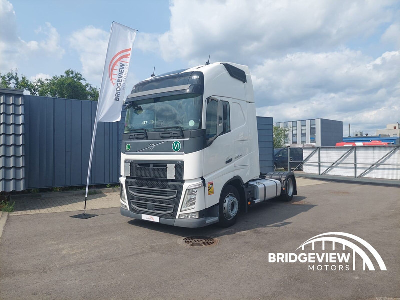 Volvo FH 460 - Vetopöytäauto: kuva Volvo FH 460 - Vetopöytäauto Volvo FH 460 - Vetopöytäauto: kuva Volvo FH 460 - Vetopöytäauto