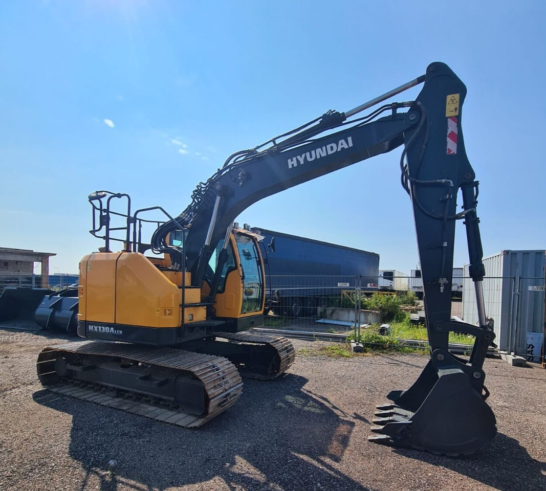 HYUNDAI HX130ALCR - Telakaivukone: kuva HYUNDAI HX130ALCR - Telakaivukone HYUNDAI HX130ALCR - Telakaivukone: kuva HYUNDAI HX130ALCR - Telakaivukone