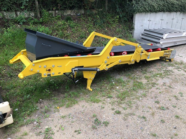 Seitenband für eine R3h Prallbrechanlage - Hihnakuljetin: kuva  Seitenband für eine R3h Prallbrechanlage - Hihnakuljetin Seitenband für eine R3h Prallbrechanlage - Hihnakuljetin: kuva  Seitenband für eine R3h Prallbrechanlage - Hihnakuljetin