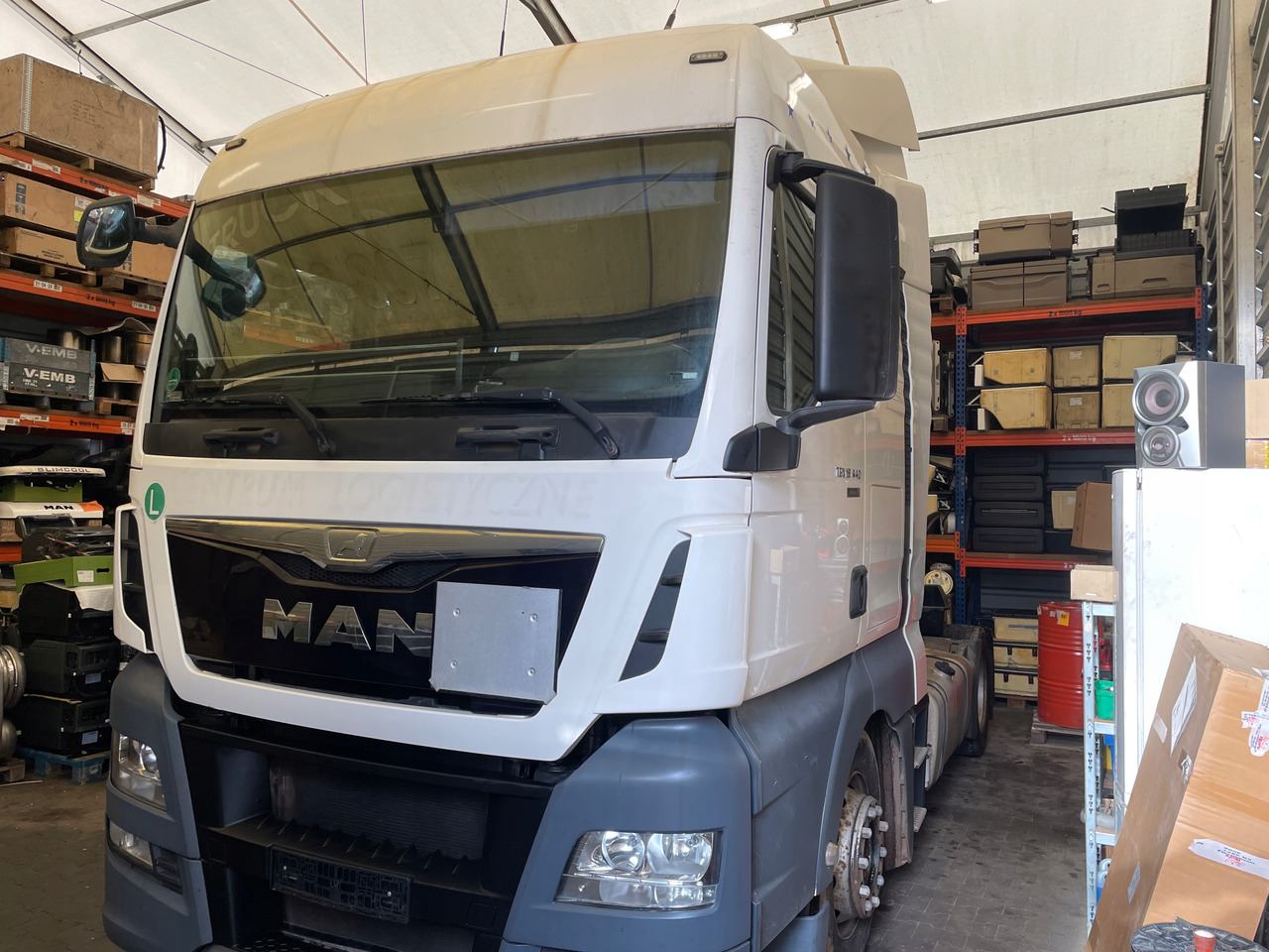 KABINA MAN TGX EURO 6 XLX BIAŁA KOLOR RAL 9010 - Ohjaamo - Kuorma-auto: kuva KABINA MAN TGX EURO 6 XLX BIAŁA KOLOR RAL 9010 - Ohjaamo - Kuorma-auto KABINA MAN TGX EURO 6 XLX BIAŁA KOLOR RAL 9010 - Ohjaamo - Kuorma-auto: kuva KABINA MAN TGX EURO 6 XLX BIAŁA KOLOR RAL 9010 - Ohjaamo - Kuorma-auto
