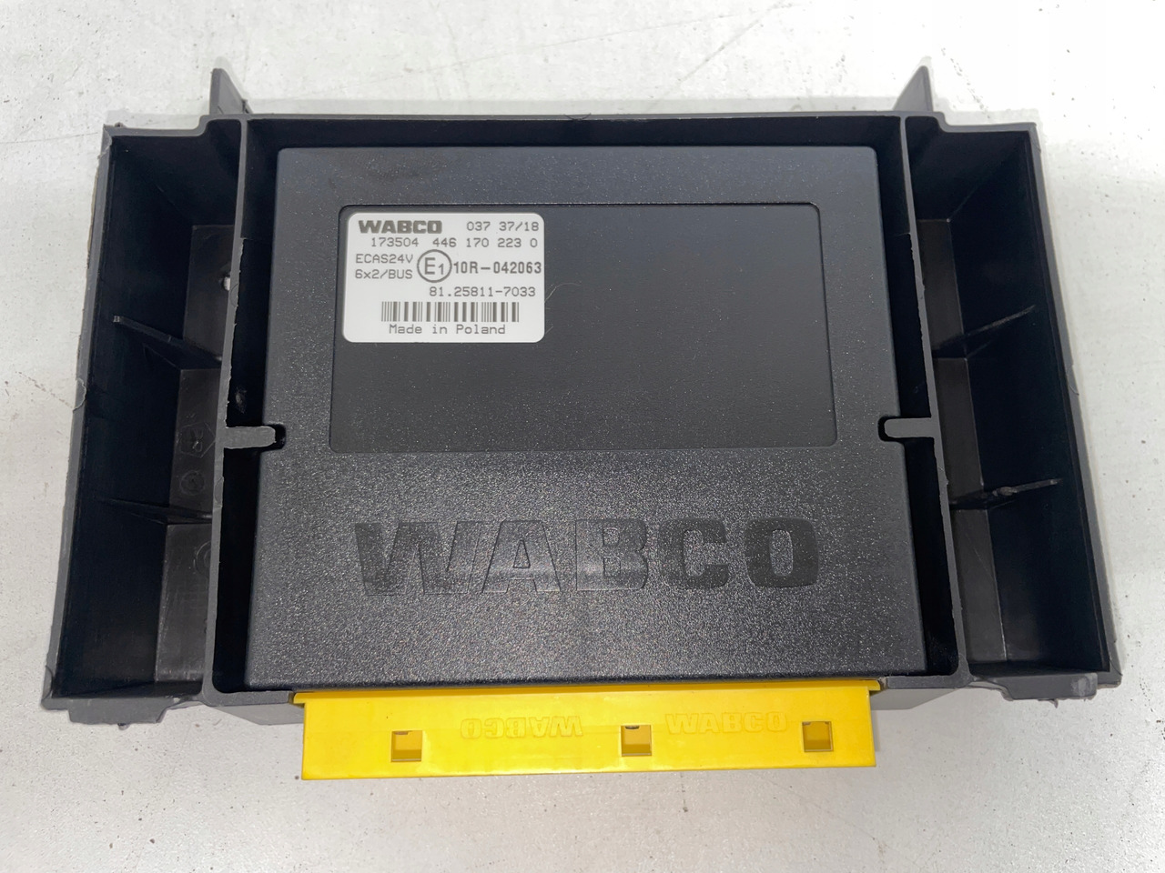 STEROWNIK ECAS MAN TG3 TGX TGS TGM 81.25811-7033 - Ohjainyksikkö - Kuorma-auto: kuva STEROWNIK ECAS MAN TG3 TGX TGS TGM 81.25811-7033 - Ohjainyksikkö - Kuorma-auto STEROWNIK ECAS MAN TG3 TGX TGS TGM 81.25811-7033 - Ohjainyksikkö - Kuorma-auto: kuva STEROWNIK ECAS MAN TG3 TGX TGS TGM 81.25811-7033 - Ohjainyksikkö - Kuorma-auto