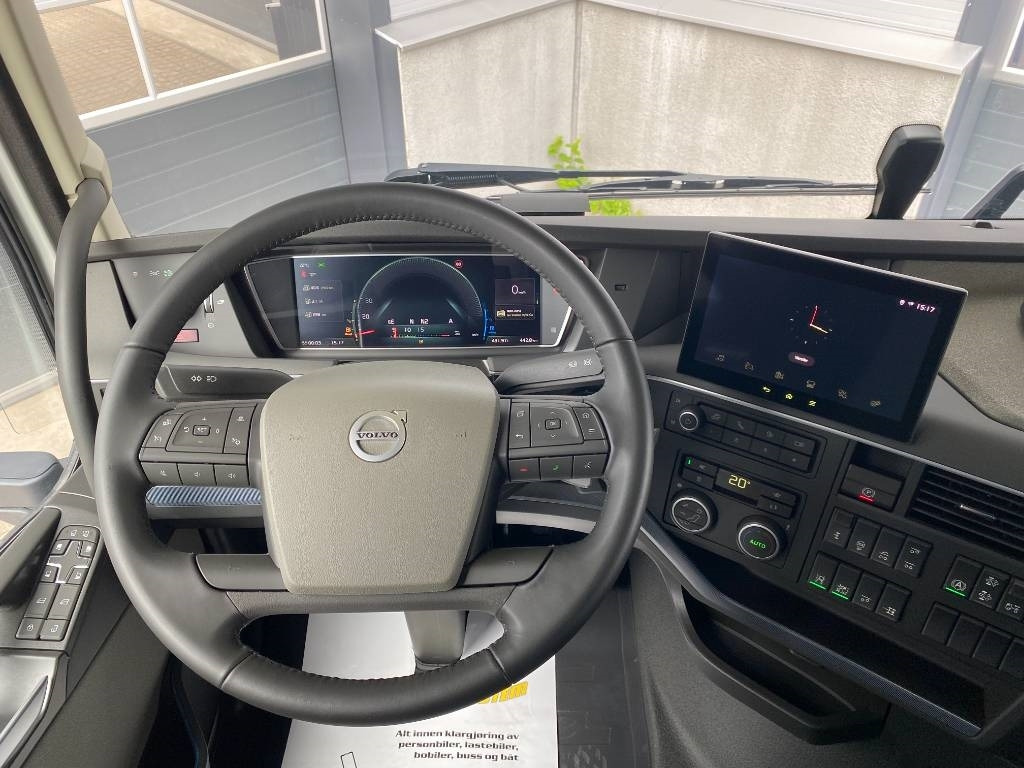 Volvo FH 500 - Vetopöytäauto: kuva Volvo FH 500 - Vetopöytäauto Volvo FH 500 - Vetopöytäauto: kuva Volvo FH 500 - Vetopöytäauto