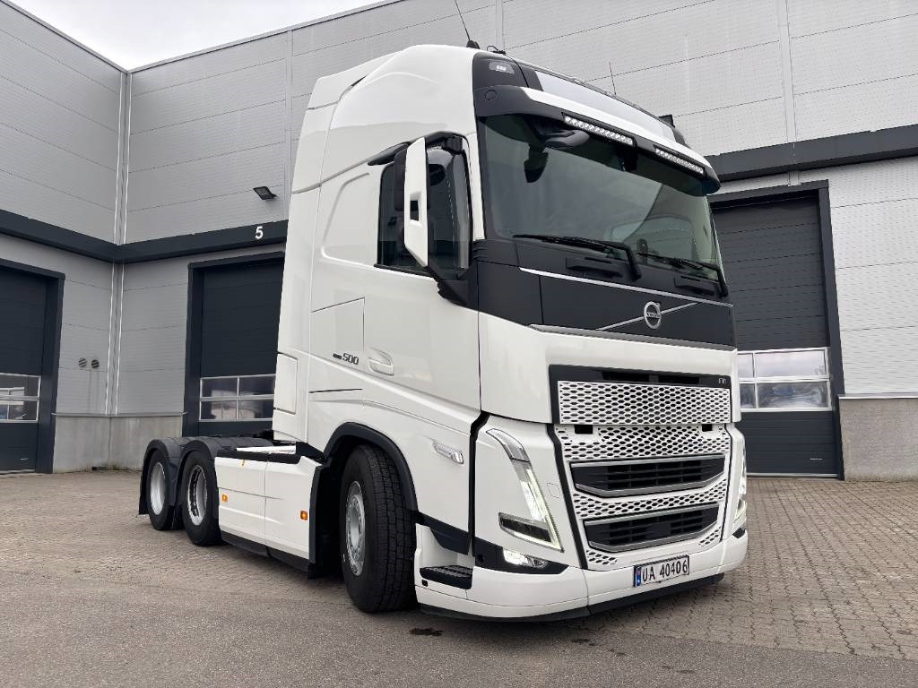 Volvo FH 500 - Vetopöytäauto: kuva Volvo FH 500 - Vetopöytäauto Volvo FH 500 - Vetopöytäauto: kuva Volvo FH 500 - Vetopöytäauto