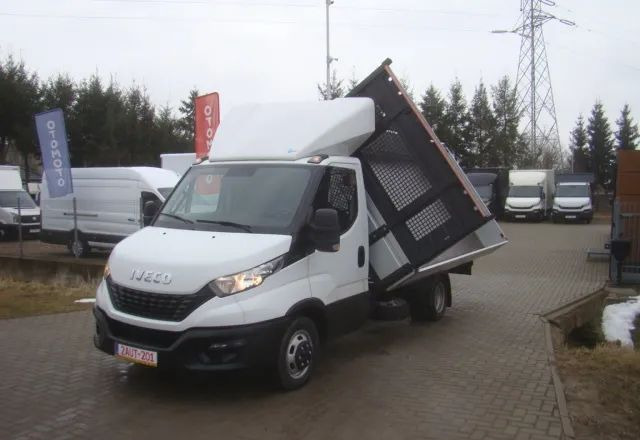 Iveco DAILY 35 C 15 3.5T 4.60M 3.5T NA HAKU CLIMATRONIC - Kippilava-auto: kuva Iveco DAILY 35 C 15 3.5T 4.60M 3.5T NA HAKU CLIMATRONIC - Kippilava-auto Iveco DAILY 35 C 15 3.5T 4.60M 3.5T NA HAKU CLIMATRONIC - Kippilava-auto: kuva Iveco DAILY 35 C 15 3.5T 4.60M 3.5T NA HAKU CLIMATRONIC - Kippilava-auto