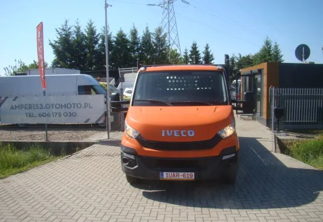 Iveco DAILY 35 C 15 WINDA 750KG 3.5T NA HAKU - Avolava pakettiauto: kuva Iveco DAILY 35 C 15 WINDA 750KG 3.5T NA HAKU - Avolava pakettiauto Iveco DAILY 35 C 15 WINDA 750KG 3.5T NA HAKU - Avolava pakettiauto: kuva Iveco DAILY 35 C 15 WINDA 750KG 3.5T NA HAKU - Avolava pakettiauto