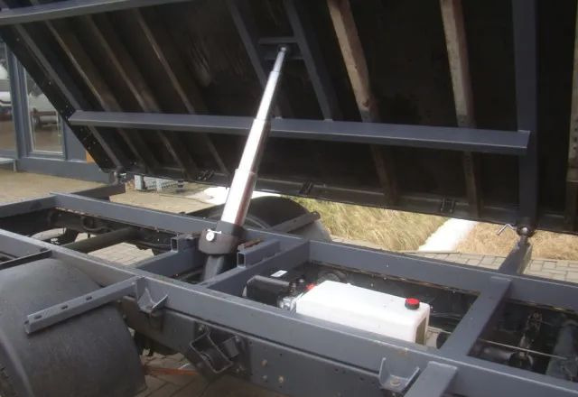 Iveco DAILY 35 C 3-STONNA WYWROTKA - Kippilava-auto: kuva Iveco DAILY 35 C 3-STONNA WYWROTKA - Kippilava-auto Iveco DAILY 35 C 3-STONNA WYWROTKA - Kippilava-auto: kuva Iveco DAILY 35 C 3-STONNA WYWROTKA - Kippilava-auto