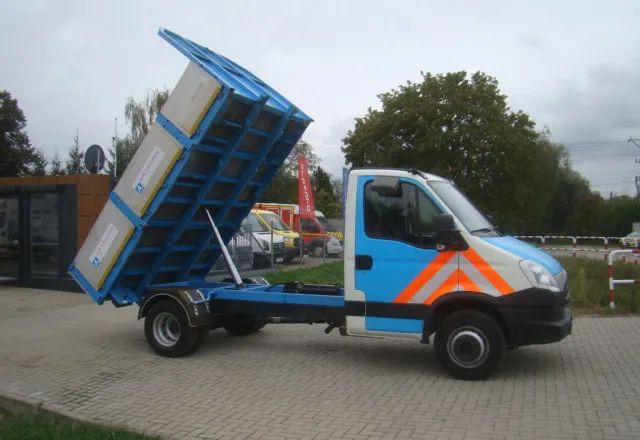 Iveco DAILY 70 C 15 3.0TDI 3.5T 3.65M WYWROTKA - Kippilava-auto: kuva Iveco DAILY 70 C 15 3.0TDI 3.5T 3.65M WYWROTKA - Kippilava-auto Iveco DAILY 70 C 15 3.0TDI 3.5T 3.65M WYWROTKA - Kippilava-auto: kuva Iveco DAILY 70 C 15 3.0TDI 3.5T 3.65M WYWROTKA - Kippilava-auto