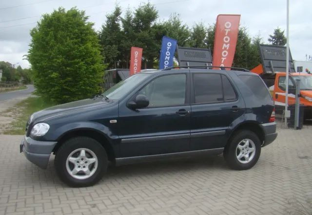 Mercedes-Benz ML 270 2.7CDI CIĘŻARYY 2-OSOBY 3.365KG-NA HAKU - Pieni pakettiauto: kuva  Mercedes-Benz ML 270 2.7CDI CIĘŻARYY 2-OSOBY 3.365KG-NA HAKU - Pieni pakettiauto Mercedes-Benz ML 270 2.7CDI CIĘŻARYY 2-OSOBY 3.365KG-NA HAKU - Pieni pakettiauto: kuva  Mercedes-Benz ML 270 2.7CDI CIĘŻARYY 2-OSOBY 3.365KG-NA HAKU - Pieni pakettiauto