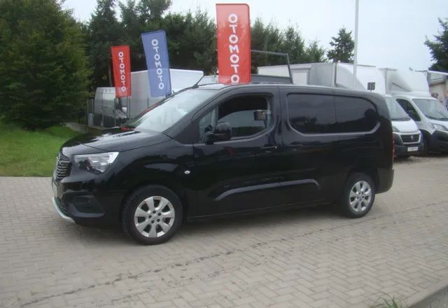 Opel COMBO 1.5D MAXI FUL OPCJA WYPOSAŻENIA - Pieni pakettiauto: kuva  Opel COMBO 1.5D MAXI FUL OPCJA WYPOSAŻENIA - Pieni pakettiauto Opel COMBO 1.5D MAXI FUL OPCJA WYPOSAŻENIA - Pieni pakettiauto: kuva  Opel COMBO 1.5D MAXI FUL OPCJA WYPOSAŻENIA - Pieni pakettiauto