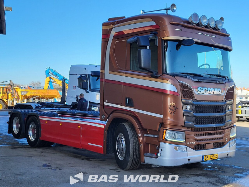 Scania R R730 - Kuorma-auto: kuva Scania R R730 - Kuorma-auto Scania R R730 - Kuorma-auto: kuva Scania R R730 - Kuorma-auto