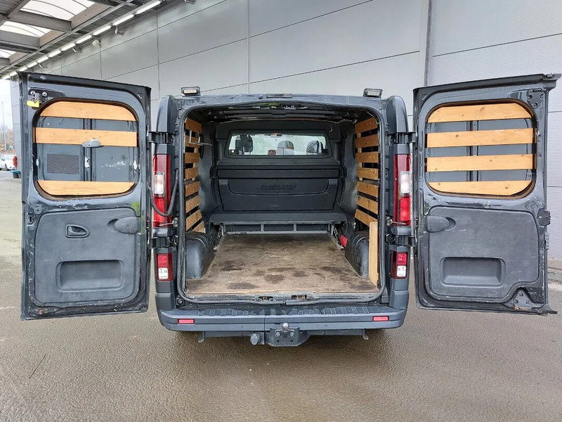 Opel Vivaro L2H1 Clima Cruise Navi Parkingsensors Towbar Euro5 2016 - Pieni pakettiauto, Jatko-ohjaamo kevyt kuorma-auto: kuva Opel Vivaro L2H1 Clima Cruise Navi Parkingsensors Towbar Euro5 2016 - Pieni pakettiauto, Jatko-ohjaamo kevyt kuorma-auto Opel Vivaro L2H1 Clima Cruise Navi Parkingsensors Towbar Euro5 2016 - Pieni pakettiauto, Jatko-ohjaamo kevyt kuorma-auto: kuva Opel Vivaro L2H1 Clima Cruise Navi Parkingsensors Towbar Euro5 2016 - Pieni pakettiauto, Jatko-ohjaamo kevyt kuorma-auto