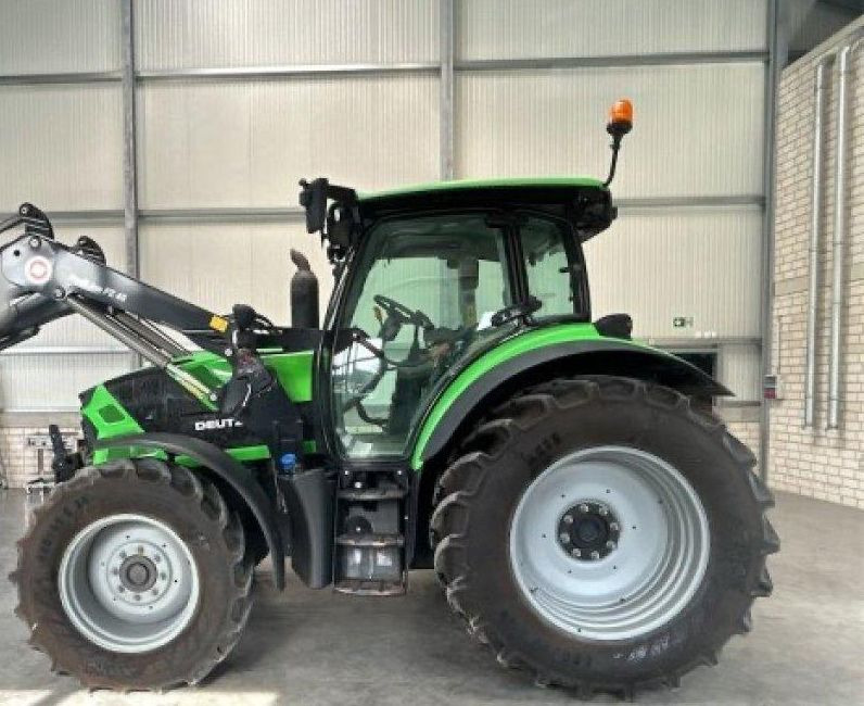 Deutz-Fahr 6130 TTV - Traktori: kuva Deutz-Fahr 6130 TTV - Traktori Deutz-Fahr 6130 TTV - Traktori: kuva Deutz-Fahr 6130 TTV - Traktori