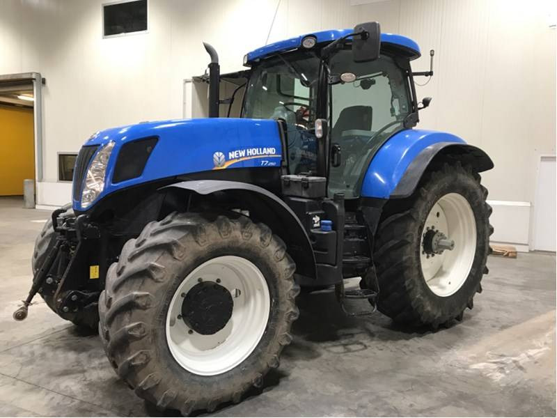New Holland T7.250 - Traktori: kuva New Holland T7.250 - Traktori New Holland T7.250 - Traktori: kuva New Holland T7.250 - Traktori