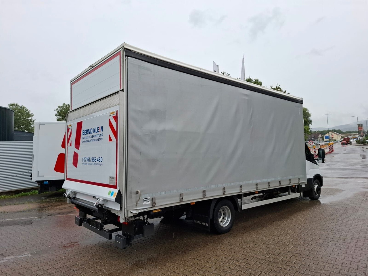 Iveco 72-210A8/P, Klima, Luft, HiMatik, LBW, RFK, - Pressukapelli tavara-auto: kuva Iveco 72-210A8/P, Klima, Luft, HiMatik, LBW, RFK, - Pressukapelli tavara-auto Iveco 72-210A8/P, Klima, Luft, HiMatik, LBW, RFK, - Pressukapelli tavara-auto: kuva Iveco 72-210A8/P, Klima, Luft, HiMatik, LBW, RFK, - Pressukapelli tavara-auto