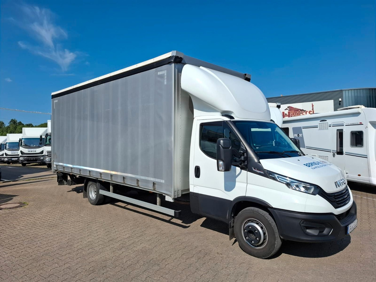 Iveco 72-210P/A8,Luft,HiMatic,LBW,Schiebepl., - Pressukapelli tavara-auto: kuva Iveco 72-210P/A8,Luft,HiMatic,LBW,Schiebepl., - Pressukapelli tavara-auto Iveco 72-210P/A8,Luft,HiMatic,LBW,Schiebepl., - Pressukapelli tavara-auto: kuva Iveco 72-210P/A8,Luft,HiMatic,LBW,Schiebepl., - Pressukapelli tavara-auto