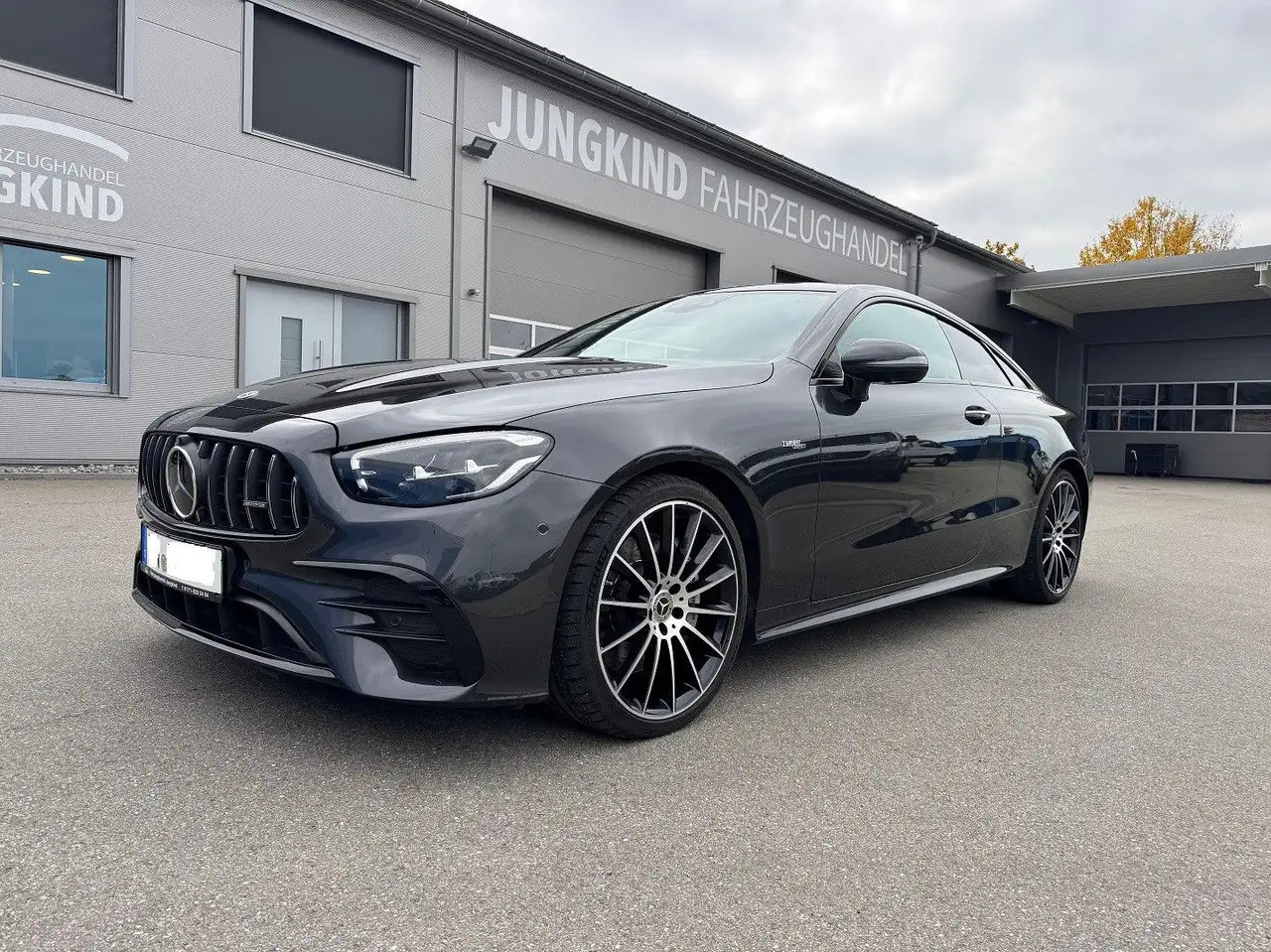 Mercedes-Benz E 53 AMG E -Klasse Coupe E 53 AMG 4Matic - Coupe: kuva Mercedes-Benz E 53 AMG E -Klasse Coupe E 53 AMG 4Matic - Coupe Mercedes-Benz E 53 AMG E -Klasse Coupe E 53 AMG 4Matic - Coupe: kuva Mercedes-Benz E 53 AMG E -Klasse Coupe E 53 AMG 4Matic - Coupe