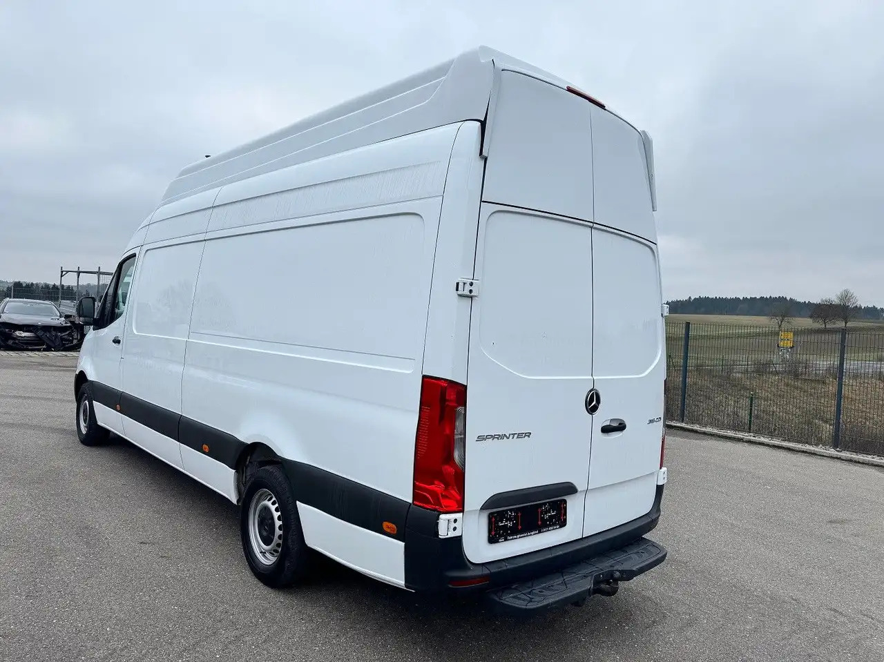 Mercedes-Benz Sprinter 316 CDI Maxi Lang Extrahoch XXL Klima M - Pakettiauto: kuva Mercedes-Benz Sprinter 316 CDI Maxi Lang Extrahoch XXL Klima M - Pakettiauto Mercedes-Benz Sprinter 316 CDI Maxi Lang Extrahoch XXL Klima M - Pakettiauto: kuva Mercedes-Benz Sprinter 316 CDI Maxi Lang Extrahoch XXL Klima M - Pakettiauto