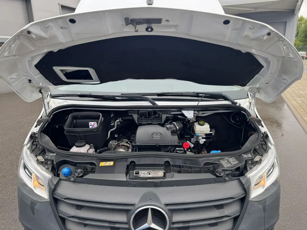 Mercedes-Benz Sprinter 317 CDI Lang Hoch Klima MBUX AHK 2,8t - Pakettiauto: kuva Mercedes-Benz Sprinter 317 CDI Lang Hoch Klima MBUX AHK 2,8t - Pakettiauto Mercedes-Benz Sprinter 317 CDI Lang Hoch Klima MBUX AHK 2,8t - Pakettiauto: kuva Mercedes-Benz Sprinter 317 CDI Lang Hoch Klima MBUX AHK 2,8t - Pakettiauto