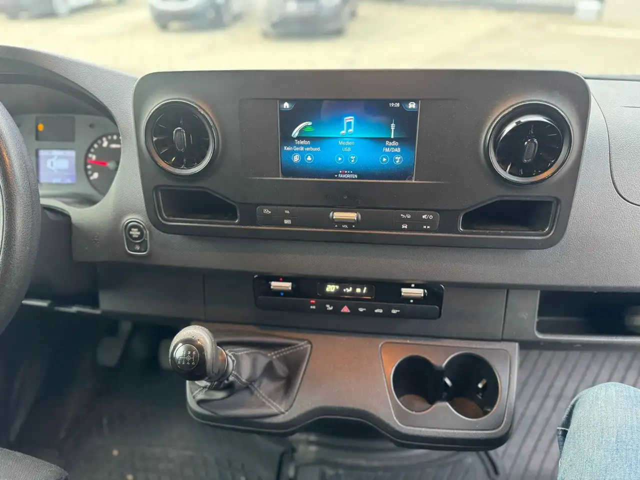 Mercedes-Benz Sprinter 317 CDI Maxi Lang XXL Extralang MBUX - Pakettiauto: kuva Mercedes-Benz Sprinter 317 CDI Maxi Lang XXL Extralang MBUX - Pakettiauto Mercedes-Benz Sprinter 317 CDI Maxi Lang XXL Extralang MBUX - Pakettiauto: kuva Mercedes-Benz Sprinter 317 CDI Maxi Lang XXL Extralang MBUX - Pakettiauto