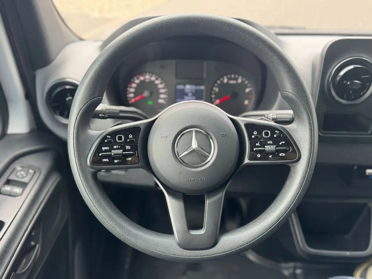 Mercedes-Benz Sprinter 516 CDI DoKa Maxi Lang AHK 3,5t Klima - Pressukapelli tavara-auto, Jatko-ohjaamo kevyt kuorma-auto: kuva Mercedes-Benz Sprinter 516 CDI DoKa Maxi Lang AHK 3,5t Klima - Pressukapelli tavara-auto, Jatko-ohjaamo kevyt kuorma-auto Mercedes-Benz Sprinter 516 CDI DoKa Maxi Lang AHK 3,5t Klima - Pressukapelli tavara-auto, Jatko-ohjaamo kevyt kuorma-auto: kuva Mercedes-Benz Sprinter 516 CDI DoKa Maxi Lang AHK 3,5t Klima - Pressukapelli tavara-auto, Jatko-ohjaamo kevyt kuorma-auto