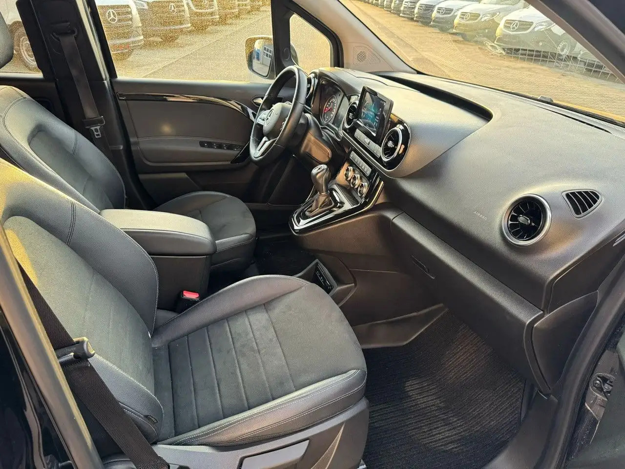 Mercedes-Benz T-Class T -Klasse 160 d standard - Henkilöauto: kuva Mercedes-Benz T-Class T -Klasse 160 d standard - Henkilöauto Mercedes-Benz T-Class T -Klasse 160 d standard - Henkilöauto: kuva Mercedes-Benz T-Class T -Klasse 160 d standard - Henkilöauto