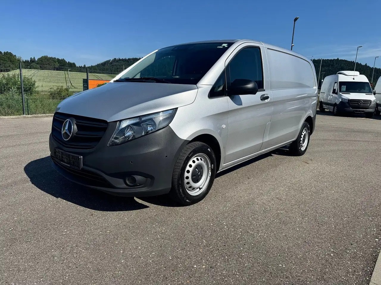 Mercedes-Benz Vito 114 CDI Kompakt Silber Bott - Pakettiauto: kuva Mercedes-Benz Vito 114 CDI Kompakt Silber Bott - Pakettiauto Mercedes-Benz Vito 114 CDI Kompakt Silber Bott - Pakettiauto: kuva Mercedes-Benz Vito 114 CDI Kompakt Silber Bott - Pakettiauto