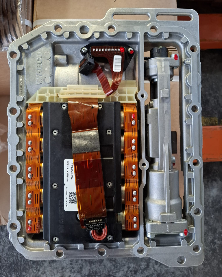 ASTRONIC ZF - Vaihdelaatikko ja osat - Kuorma-auto: kuva ASTRONIC ZF - Vaihdelaatikko ja osat - Kuorma-auto ASTRONIC ZF - Vaihdelaatikko ja osat - Kuorma-auto: kuva ASTRONIC ZF - Vaihdelaatikko ja osat - Kuorma-auto