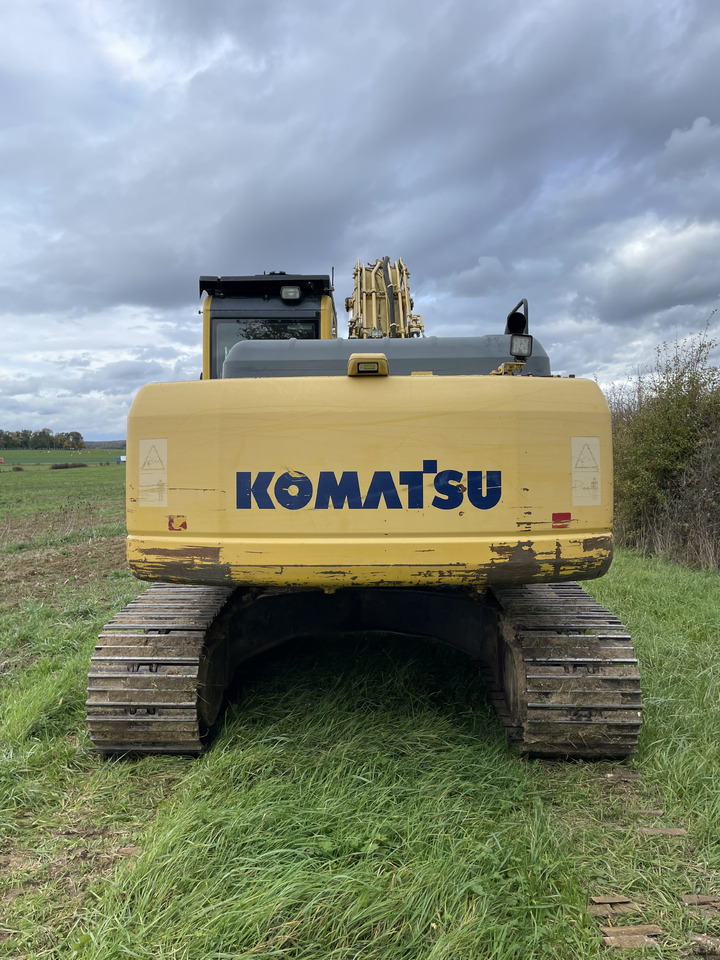 Komatsu PC210LC-8 - Telakaivukone: kuva Komatsu PC210LC-8 - Telakaivukone Komatsu PC210LC-8 - Telakaivukone: kuva Komatsu PC210LC-8 - Telakaivukone