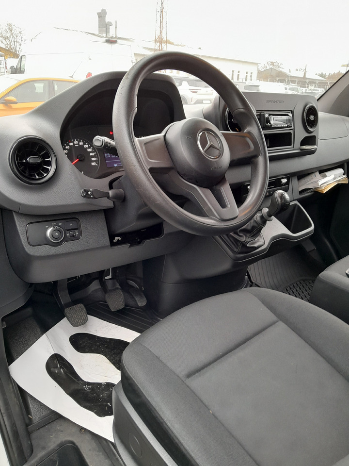 MERCEDES-BENZ Sprinter - Avolava pakettiauto: kuva MERCEDES-BENZ Sprinter - Avolava pakettiauto MERCEDES-BENZ Sprinter - Avolava pakettiauto: kuva MERCEDES-BENZ Sprinter - Avolava pakettiauto