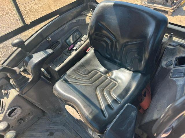 Volvo EC18D - Minikuormaaja: kuva Volvo EC18D - Minikuormaaja Volvo EC18D - Minikuormaaja: kuva Volvo EC18D - Minikuormaaja