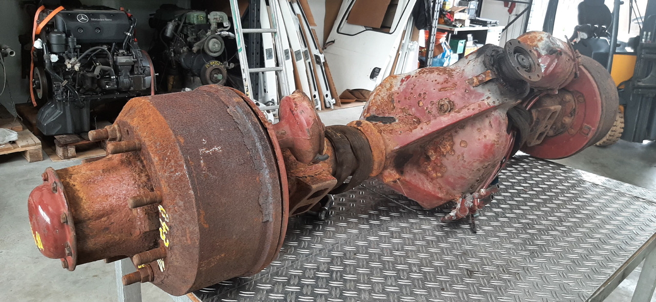 Gebrauchte DB 8.17 Hypoidachse, Artikel - Nr. : 81.99999 - 9999 - Akseli ja osat - Kuorma-auto: kuva Gebrauchte DB 8.17 Hypoidachse, Artikel - Nr. : 81.99999 - 9999 - Akseli ja osat - Kuorma-auto Gebrauchte DB 8.17 Hypoidachse, Artikel - Nr. : 81.99999 - 9999 - Akseli ja osat - Kuorma-auto: kuva Gebrauchte DB 8.17 Hypoidachse, Artikel - Nr. : 81.99999 - 9999 - Akseli ja osat - Kuorma-auto