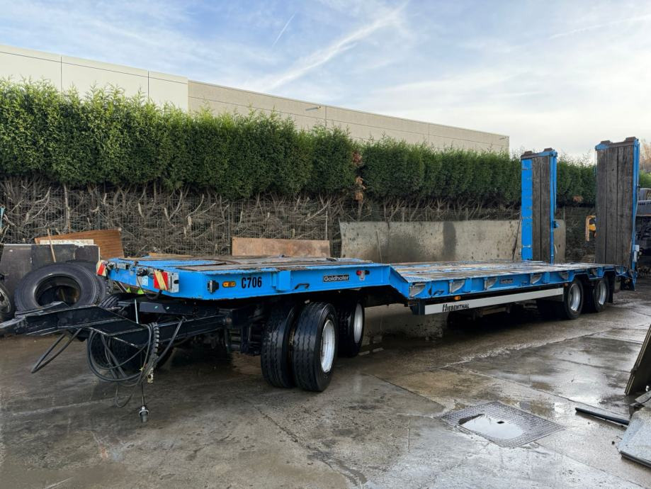 GOLDHOFER - Koneenkuljetusvaunu: kuva GOLDHOFER - Koneenkuljetusvaunu GOLDHOFER - Koneenkuljetusvaunu: kuva GOLDHOFER - Koneenkuljetusvaunu