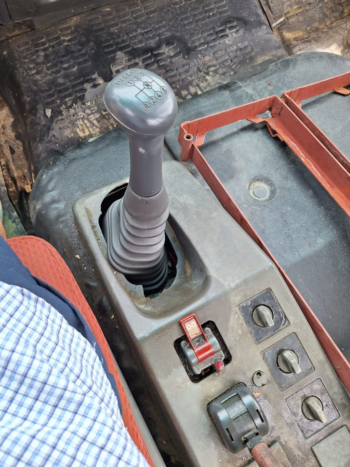 IVECO 95E21, 1998 god. - Lava-kuorma-auto: kuva IVECO 95E21, 1998 god. - Lava-kuorma-auto IVECO 95E21, 1998 god. - Lava-kuorma-auto: kuva IVECO 95E21, 1998 god. - Lava-kuorma-auto