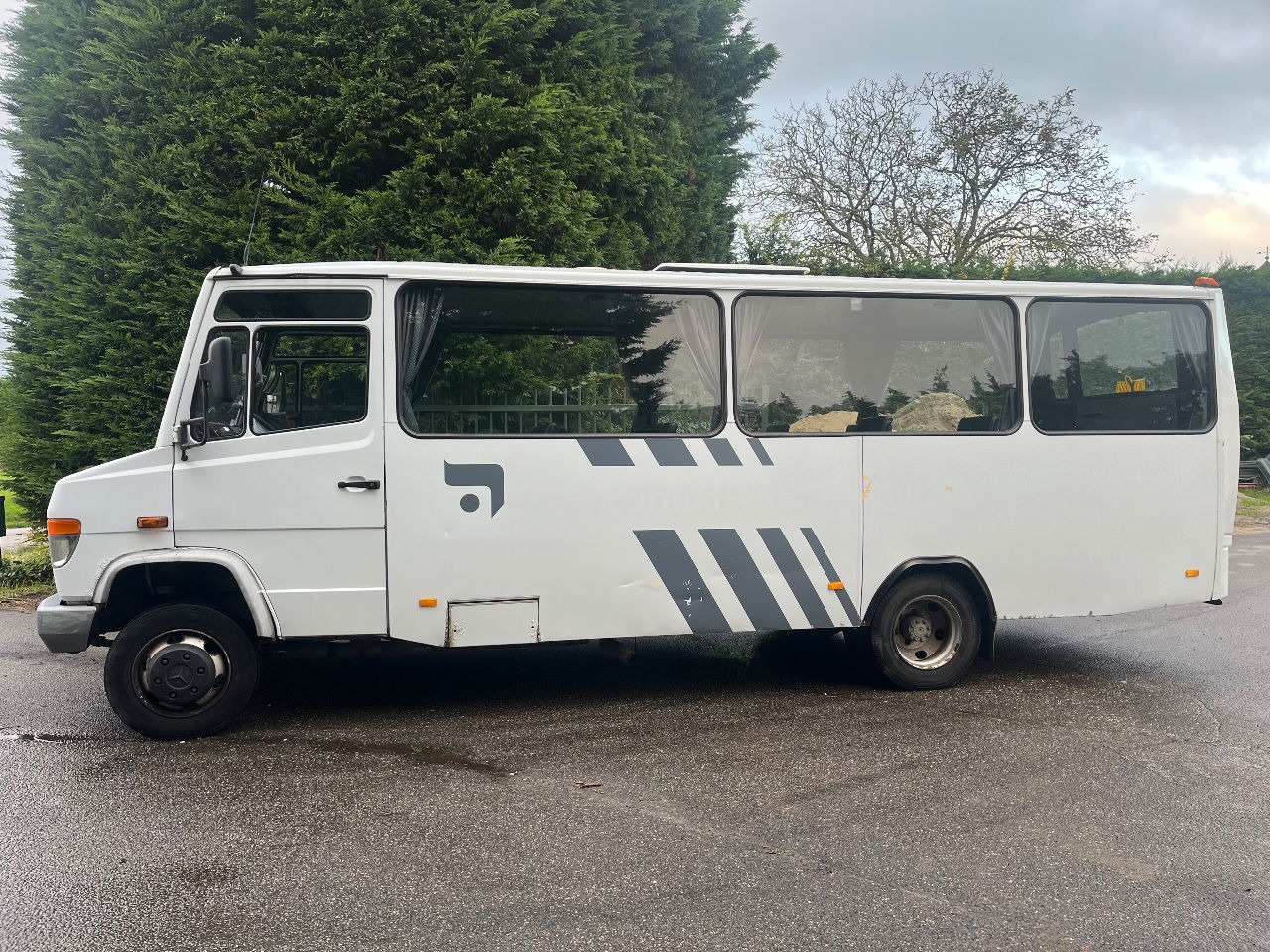 Mercedes-Benz Vario 815 - Esikaupunkien linja: kuva Mercedes-Benz Vario 815 - Esikaupunkien linja Mercedes-Benz Vario 815 - Esikaupunkien linja: kuva Mercedes-Benz Vario 815 - Esikaupunkien linja