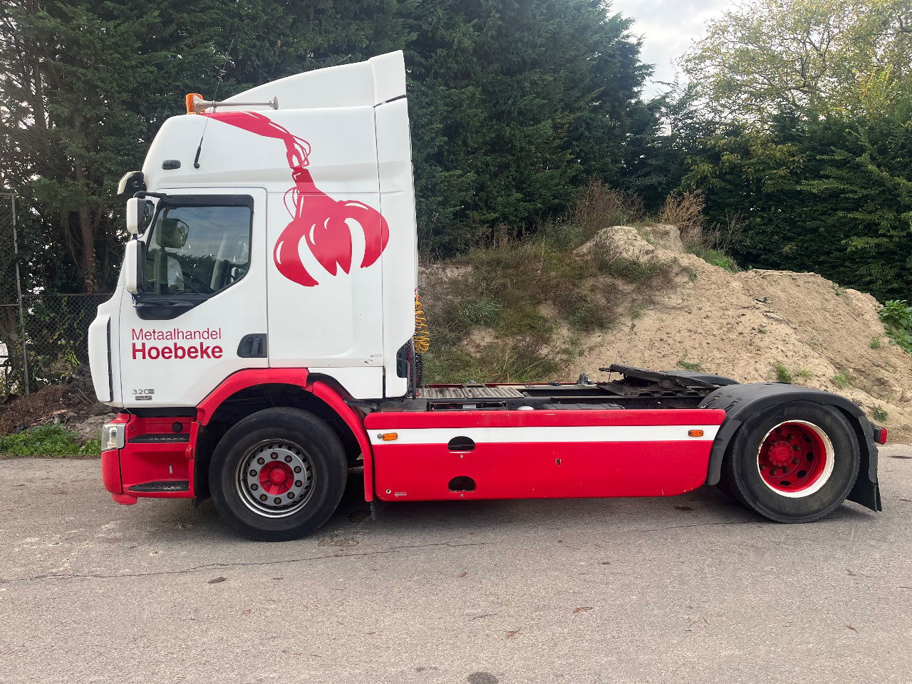 Renault Premium 320 - Vetopöytäauto: kuva Renault Premium 320 - Vetopöytäauto Renault Premium 320 - Vetopöytäauto: kuva Renault Premium 320 - Vetopöytäauto