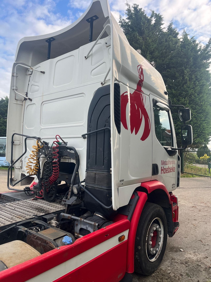 Renault Premium 320 - Vetopöytäauto: kuva Renault Premium 320 - Vetopöytäauto Renault Premium 320 - Vetopöytäauto: kuva Renault Premium 320 - Vetopöytäauto