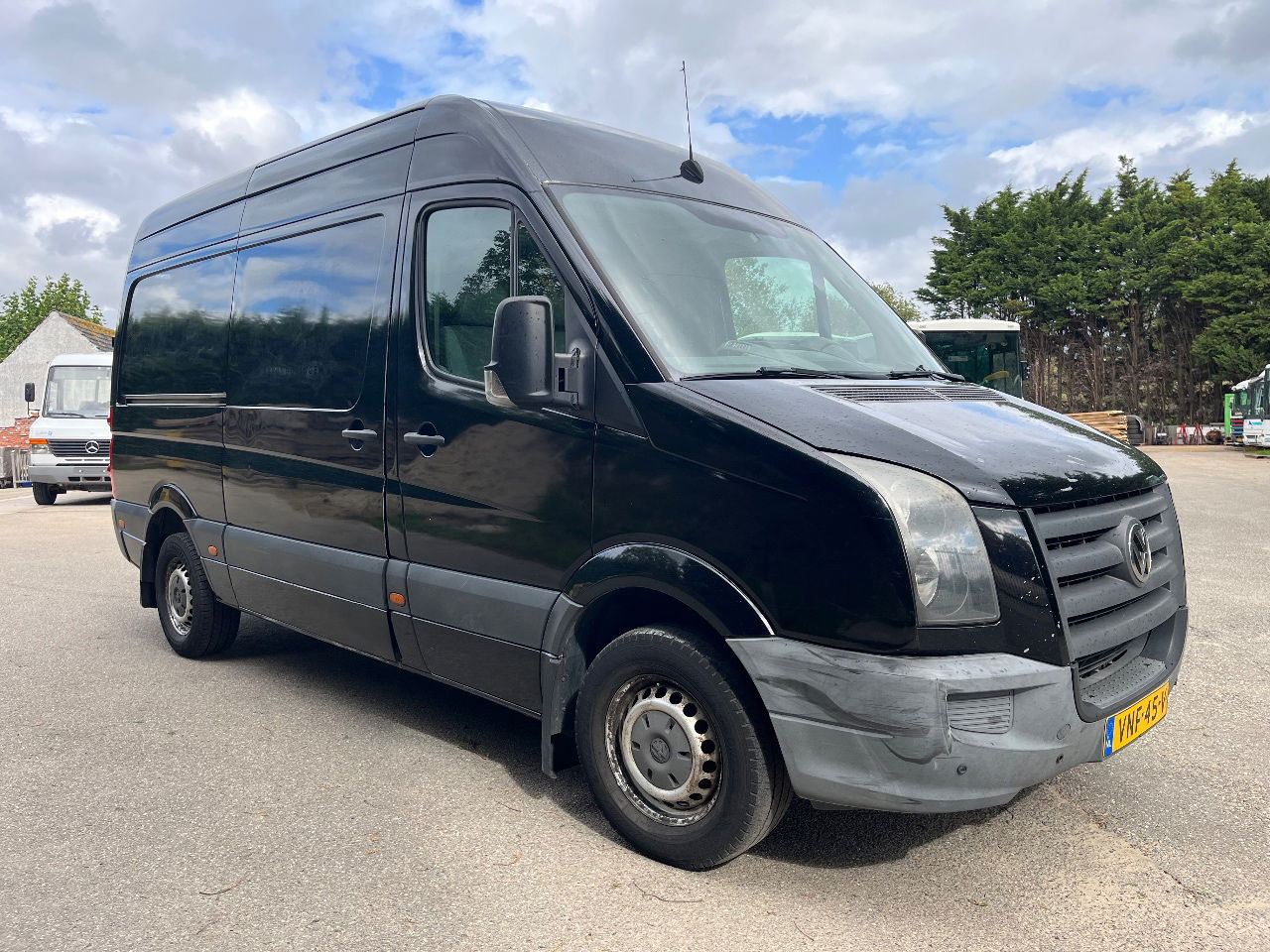 Volkswagen Crafter - Pakettiauto: kuva Volkswagen Crafter - Pakettiauto Volkswagen Crafter - Pakettiauto: kuva Volkswagen Crafter - Pakettiauto