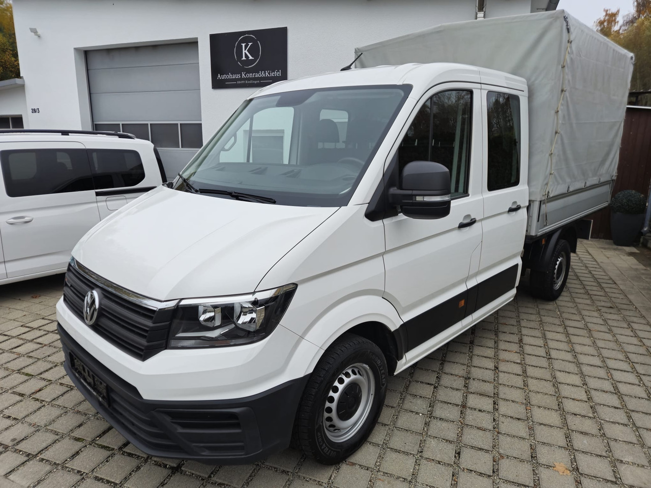 VOLKSWAGEN Crafter Pritsche 35 DOKA mittellang 4MOTION - Pressukapelli tavara-auto: kuva VOLKSWAGEN Crafter Pritsche 35 DOKA mittellang 4MOTION - Pressukapelli tavara-auto VOLKSWAGEN Crafter Pritsche 35 DOKA mittellang 4MOTION - Pressukapelli tavara-auto: kuva VOLKSWAGEN Crafter Pritsche 35 DOKA mittellang 4MOTION - Pressukapelli tavara-auto