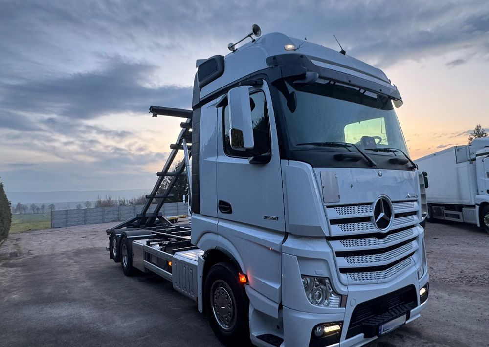 Mercedes-Benz ACTROS / 2553 / ACC / E 6 / MP 5 /TIPPER, BDF ,WYWROT / RETARDER/ GIGA SPACE/Niski Przebieg 366 Tys Km! ASO - Umpikori kuorma-auto: kuva Mercedes-Benz ACTROS / 2553 / ACC / E 6 / MP 5 /TIPPER, BDF ,WYWROT / RETARDER/ GIGA SPACE/Niski Przebieg 366 Tys Km! ASO - Umpikori kuorma-auto Mercedes-Benz ACTROS / 2553 / ACC / E 6 / MP 5 /TIPPER, BDF ,WYWROT / RETARDER/ GIGA SPACE/Niski Przebieg 366 Tys Km! ASO - Umpikori kuorma-auto: kuva Mercedes-Benz ACTROS / 2553 / ACC / E 6 / MP 5 /TIPPER, BDF ,WYWROT / RETARDER/ GIGA SPACE/Niski Przebieg 366 Tys Km! ASO - Umpikori kuorma-auto