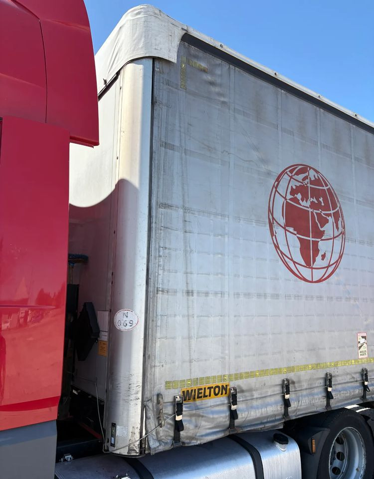 Wielton NS3K - Pressukapellipuoliperävaunu: kuva Wielton NS3K - Pressukapellipuoliperävaunu Wielton NS3K - Pressukapellipuoliperävaunu: kuva Wielton NS3K - Pressukapellipuoliperävaunu