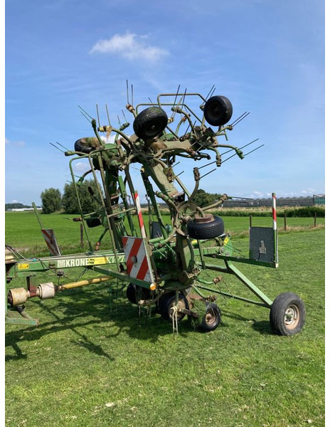 Krone KWT8.50/8 - Pöyhin: kuva Krone KWT8.50/8 - Pöyhin Krone KWT8.50/8 - Pöyhin: kuva Krone KWT8.50/8 - Pöyhin