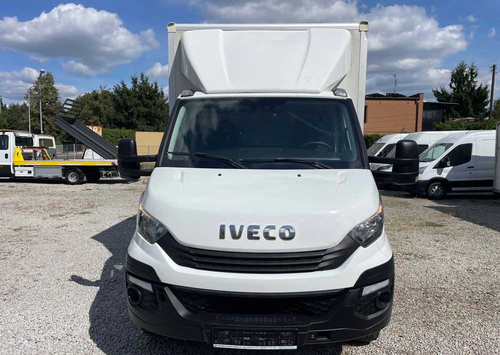 Iveco Daily 72c18 Kontener winda 2017r - Jakeluauto: kuva Iveco Daily 72c18 Kontener winda 2017r - Jakeluauto Iveco Daily 72c18 Kontener winda 2017r - Jakeluauto: kuva Iveco Daily 72c18 Kontener winda 2017r - Jakeluauto