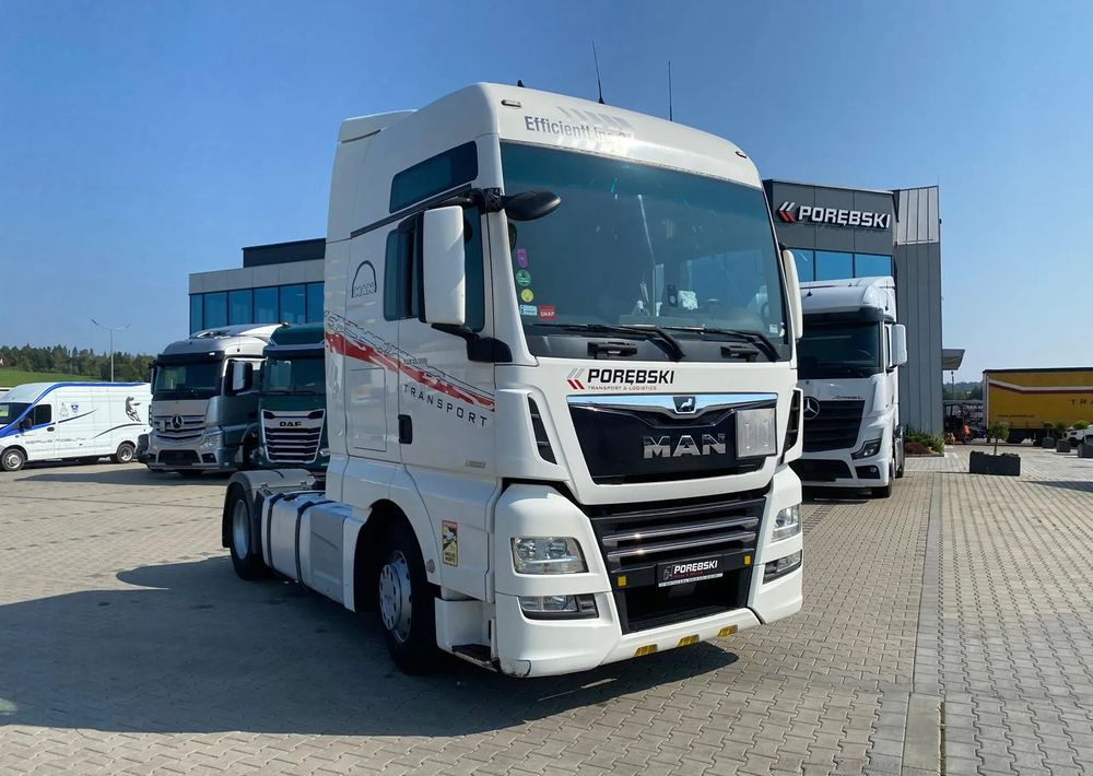 MAN TGX 18.500 - Vetopöytäauto: kuva MAN TGX 18.500 - Vetopöytäauto MAN TGX 18.500 - Vetopöytäauto: kuva MAN TGX 18.500 - Vetopöytäauto