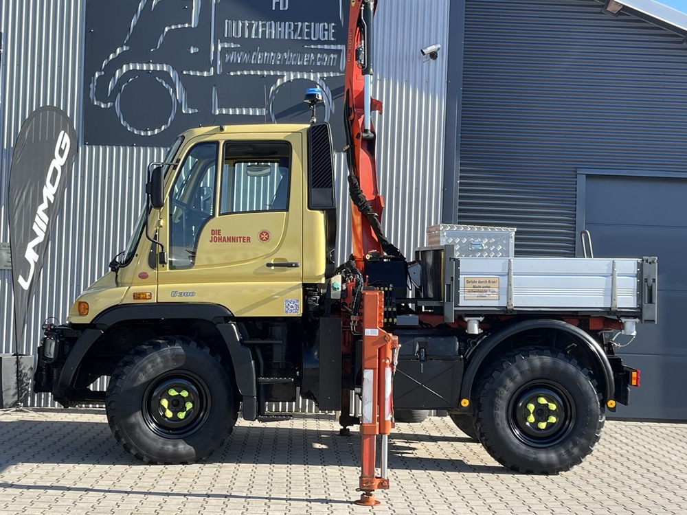Unimog Unimog U300 mit Mega Kran , erst 28 Tkm - Nosturiauto: kuva Unimog Unimog U300 mit Mega Kran , erst 28 Tkm - Nosturiauto Unimog Unimog U300 mit Mega Kran , erst 28 Tkm - Nosturiauto: kuva Unimog Unimog U300 mit Mega Kran , erst 28 Tkm - Nosturiauto