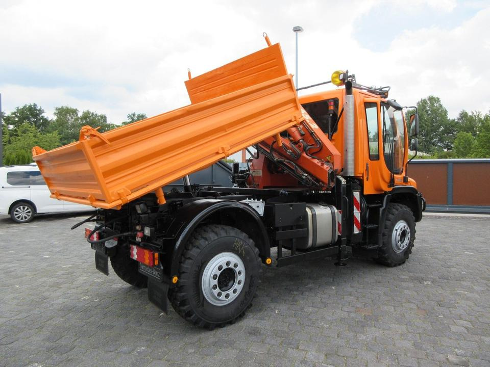 Unimog U 400 Drei-Seiten-Kipp/ Kran Atlas 65.2, Klima - Kippiauto kuorma-auto: kuva Unimog U 400 Drei-Seiten-Kipp/ Kran Atlas 65.2, Klima - Kippiauto kuorma-auto Unimog U 400 Drei-Seiten-Kipp/ Kran Atlas 65.2, Klima - Kippiauto kuorma-auto: kuva Unimog U 400 Drei-Seiten-Kipp/ Kran Atlas 65.2, Klima - Kippiauto kuorma-auto