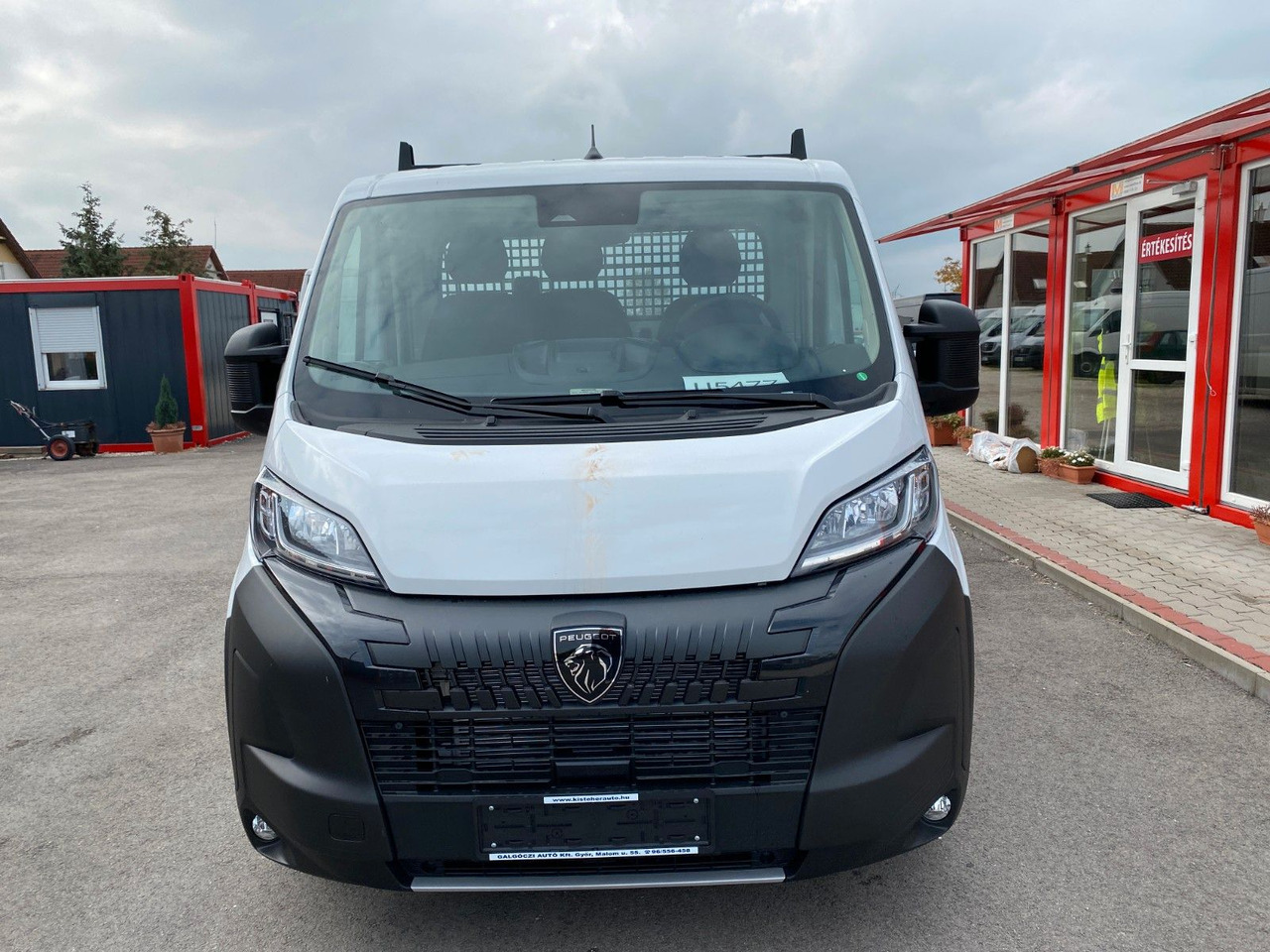 Peugeot BOXER CHC L4 HEAVY PRITSCHE+PLANE - Pressukapelli tavara-auto: kuva Peugeot BOXER CHC L4 HEAVY PRITSCHE+PLANE - Pressukapelli tavara-auto Peugeot BOXER CHC L4 HEAVY PRITSCHE+PLANE - Pressukapelli tavara-auto: kuva Peugeot BOXER CHC L4 HEAVY PRITSCHE+PLANE - Pressukapelli tavara-auto
