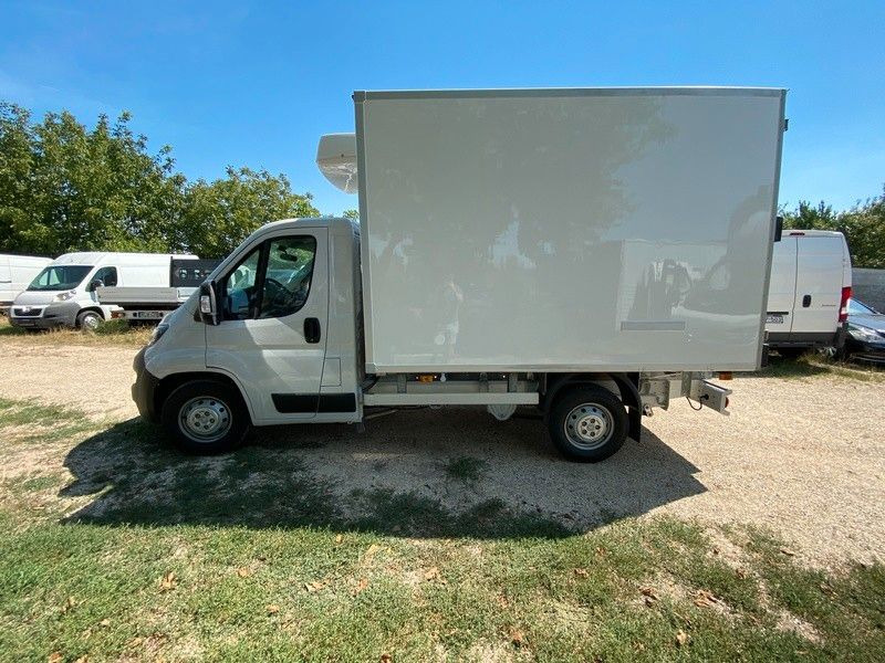 Peugeot Boxer L2 Heavy Kühlkoffer Peugeot Boxer L2 Heavy Kühlkoffer - Kylmäauto: kuva Peugeot Boxer L2 Heavy Kühlkoffer Peugeot Boxer L2 Heavy Kühlkoffer - Kylmäauto Peugeot Boxer L2 Heavy Kühlkoffer Peugeot Boxer L2 Heavy Kühlkoffer - Kylmäauto: kuva Peugeot Boxer L2 Heavy Kühlkoffer Peugeot Boxer L2 Heavy Kühlkoffer - Kylmäauto