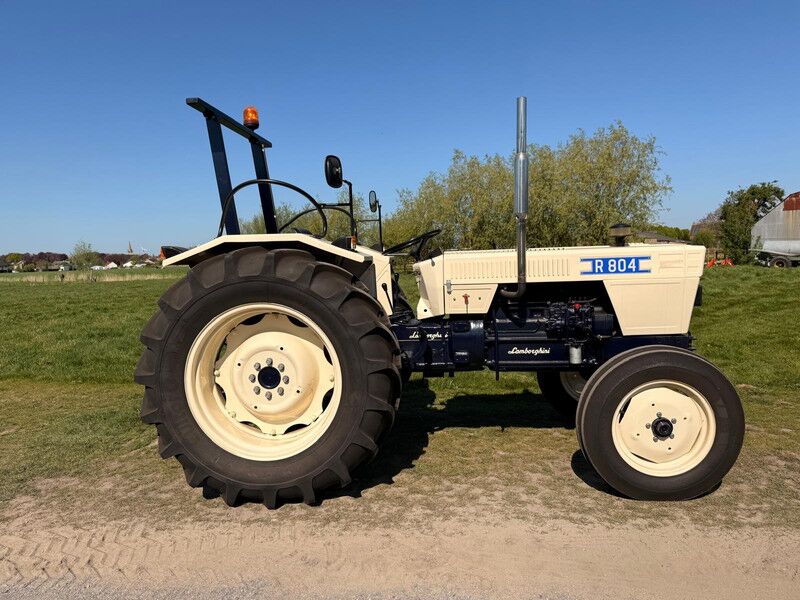 Lamborghini R804 R704 - Traktori: kuva Lamborghini R804 R704 - Traktori Lamborghini R804 R704 - Traktori: kuva Lamborghini R804 R704 - Traktori