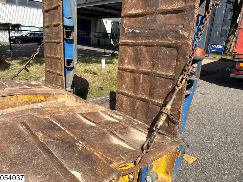 ACTM Lowbed 70.000 KG, 2,5mtr + 2x 0,35 mtr - Apuvaunu puoliperävaunu: kuva ACTM Lowbed 70.000 KG, 2,5mtr + 2x 0,35 mtr - Apuvaunu puoliperävaunu ACTM Lowbed 70.000 KG, 2,5mtr + 2x 0,35 mtr - Apuvaunu puoliperävaunu: kuva ACTM Lowbed 70.000 KG, 2,5mtr + 2x 0,35 mtr - Apuvaunu puoliperävaunu