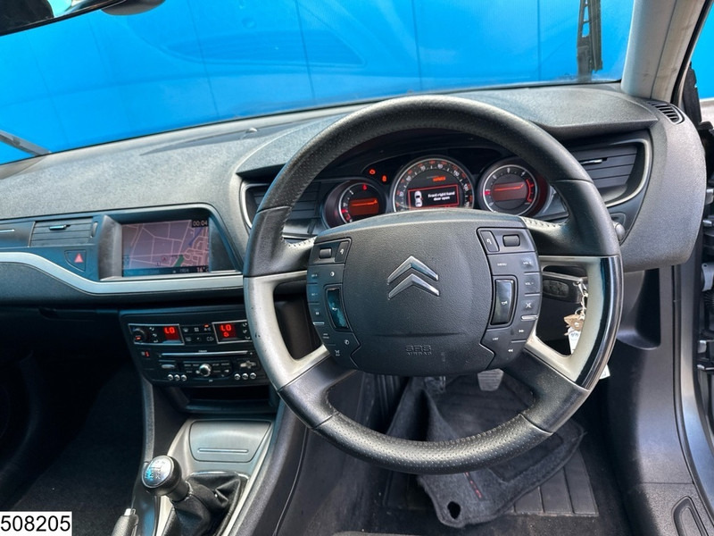 Citroën C5 C5 - Henkilöauto: kuva Citroën C5 C5 - Henkilöauto Citroën C5 C5 - Henkilöauto: kuva Citroën C5 C5 - Henkilöauto